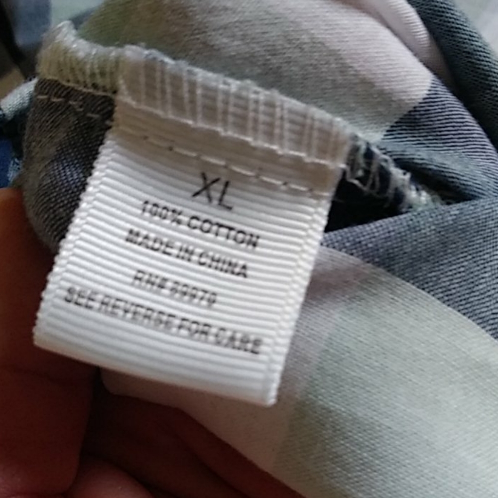 Eden & Olivia long sleeve shirt. - Picture 15 of 17